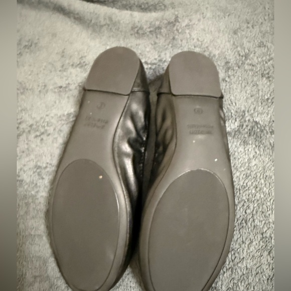Womens Black ballet flat shoes size 9 - Picture 2 of 4